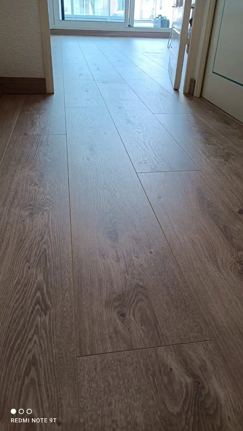 Pose de revêtement de sol et parquet à La Roche sur Yon par Bonnaud Claude