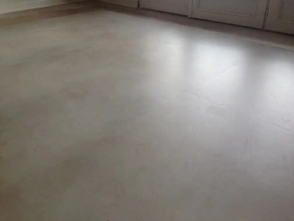 Pose de revêtement de sol et parquet à La Roche sur Yon par Bonnaud Claude