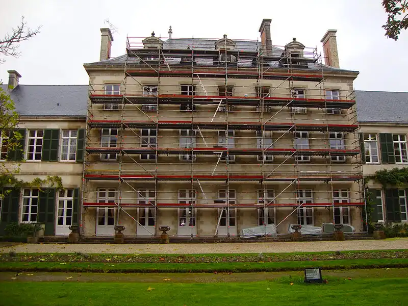 Ravalement de façade à a Roche sur Yon par Bonnaud Claude