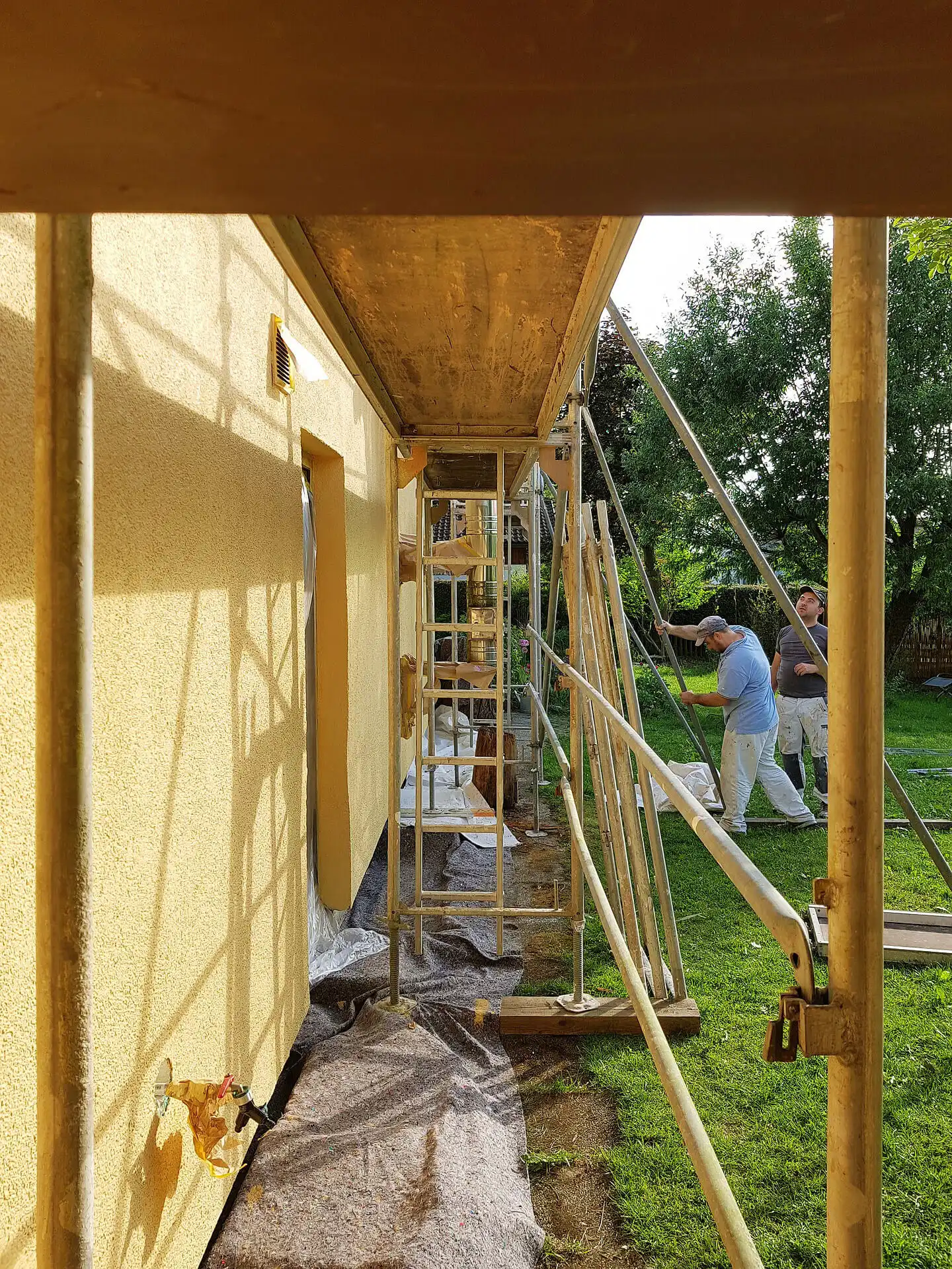ravalement-peinre-la-roche-sur-on-4